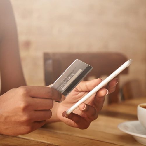 Posso parcelar multas de trânsito